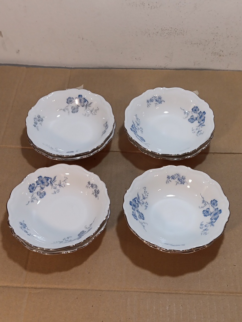 8 EDELSTEIN Ocean Blue Floral Fruit Scalloped Bowls